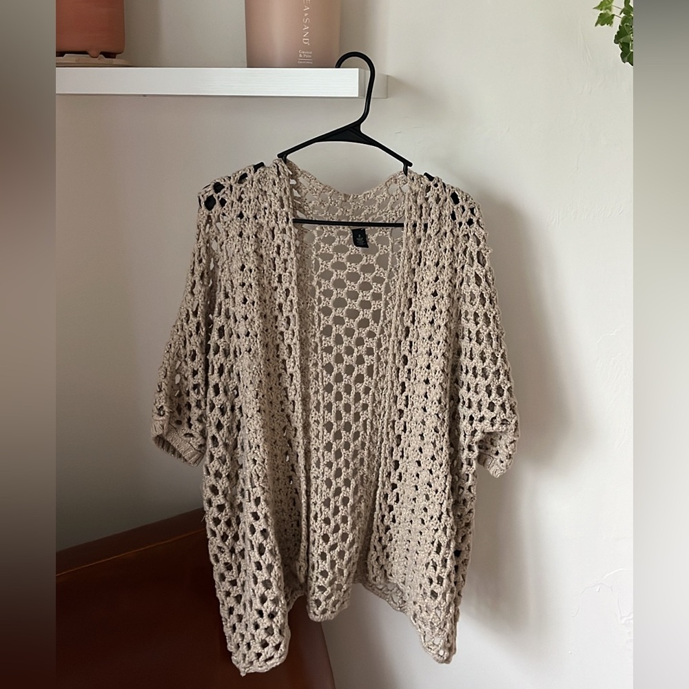 Chicos Black Label Chunky Knit Cardigan. Size 2. Metallic